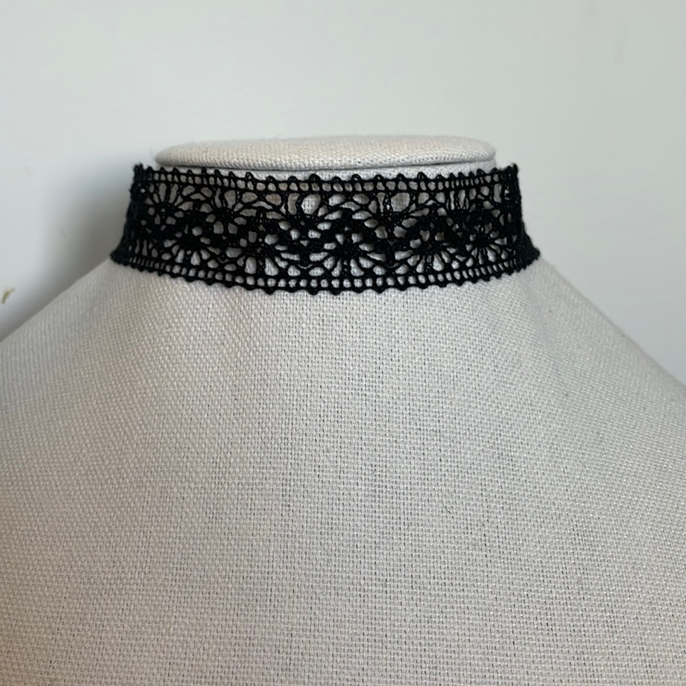 Black lace and white lace chokers